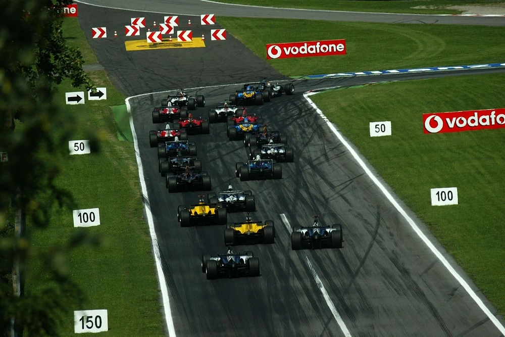 F1’s Debate Over a Return to V10 Engines